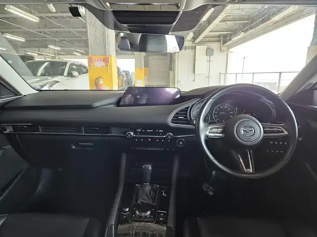 マツダ マツダ３セダン XD Lパッケージ 宮崎県 2019(令1)年 3.6万km マシーングレープレミアムM 純正8.8型ナビ(BT/CD/DVD)/フルセグTV/360度ビューモニター/全車速追従機能付レーダークルーズコントロール/パーキングセンサー/スマートブレーキサポート/AT誤発進抑制制御/クルージングトラフィックサポート/車線逸脱警報システム/レーンキーピングアシスト/前後側方接近車両検知/ブラインドスポットモニタリング/ドライバーアテンションアラート/交通標識認識システム/アクティブドライビングディスプレイ/ターボ/アダプティブLEDヘッドランプ/本革巻きステアリング/ステアリングヒーター/パドルシフト/ブラックパーフォレーション革シート/前席シートヒーター/運転席ドライビングポジションメモリー/バルミナ18インチアルミホイール/純正AWサマータイヤ積込/アドバンストキーレスエントリーシステム/禁煙車