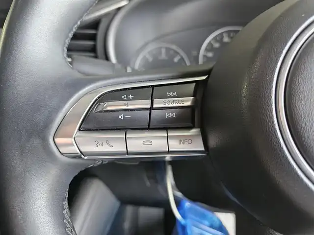 マツダ マツダ３セダン XD Lパッケージ 宮崎県 2019(令1)年 3.6万km マシーングレープレミアムM 純正8.8型ナビ(BT/CD/DVD)/フルセグTV/360度ビューモニター/全車速追従機能付レーダークルーズコントロール/パーキングセンサー/スマートブレーキサポート/AT誤発進抑制制御/クルージングトラフィックサポート/車線逸脱警報システム/レーンキーピングアシスト/前後側方接近車両検知/ブラインドスポットモニタリング/ドライバーアテンションアラート/交通標識認識システム/アクティブドライビングディスプレイ/ターボ/アダプティブLEDヘッドランプ/本革巻きステアリング/ステアリングヒーター/パドルシフト/ブラックパーフォレーション革シート/前席シートヒーター/運転席ドライビングポジションメモリー/バルミナ18インチアルミホイール/純正AWサマータイヤ積込/アドバンストキーレスエントリーシステム/禁煙車