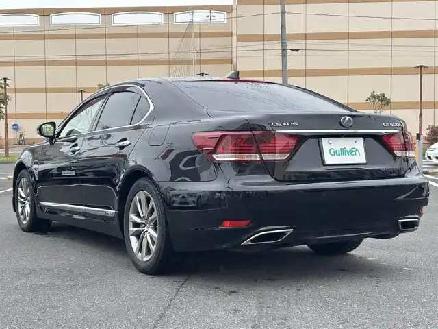 レクサス ＬＳ 600h バージョンC Iパック 宮城県 2015(平27)年 8万km ブラック 登録時走行距離80/057km/サンルーフ/HDDナビ/フォグランプ/クルーズコントロール/ステアリングヒーター/電動リアゲート/BSM/エアシート＆シートヒーター/社外センサー（SuperCat）/メモリーシート/ビルトインETC/４WD/ドアバイザー/純正アルミホイール/LEDヘッドライト