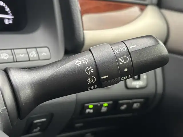レクサス ＬＳ 600h バージョンC Iパック 宮城県 2015(平27)年 8万km ブラック 登録時走行距離80/057km/サンルーフ/HDDナビ/フォグランプ/クルーズコントロール/ステアリングヒーター/電動リアゲート/BSM/エアシート＆シートヒーター/社外センサー（SuperCat）/メモリーシート/ビルトインETC/４WD/ドアバイザー/純正アルミホイール/LEDヘッドライト
