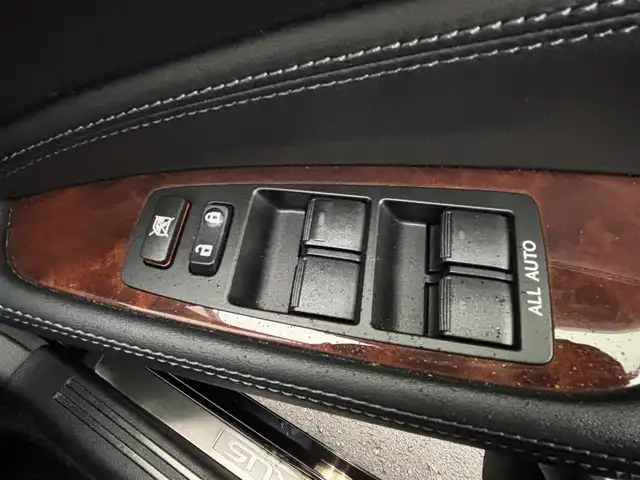 レクサス ＬＳ 600h バージョンC Iパック 宮城県 2015(平27)年 8万km ブラック 登録時走行距離80/057km/サンルーフ/HDDナビ/フォグランプ/クルーズコントロール/ステアリングヒーター/電動リアゲート/BSM/エアシート＆シートヒーター/社外センサー（SuperCat）/メモリーシート/ビルトインETC/４WD/ドアバイザー/純正アルミホイール/LEDヘッドライト