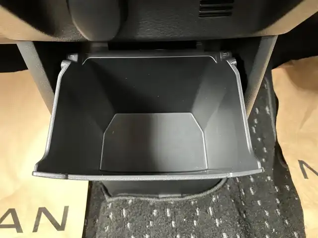 日産 ルークス HWS Gターボ プロパイロットED 静岡県 2020(令2)年 2.3万km アメジストパープル エンジンスタートボタン/パワーウィンドウ/パワーステアリング/アイドリングストップ/スマートキー/オートエアコン/クルーズコントロール/USB入力端子/全方位カメラ/純正ETC2.0/純正ナビ（CD.DVD.BT.フルセグ）/純正ドライブレコーダー/純正アルミホイール/純正フロアマット/ベンチシート/両側パワースライドドア/ABS/横滑り防止装置/コーナーセンサー前後/レーンキープアシスト/盗難防止装置/オートライト/LEDライト/W+サイドエアバック/衝突軽減システム