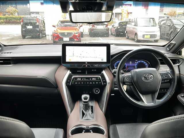 トヨタ ハリアー Z 愛知県 2022(令4)年 4万km プレシャスブラックパール ワンオーナー/モデリスタエアロ(F・S・R)/JBLサウンド/ハーフレーザーシート/純正ナビ/フルセグTV・Bluetooth・USB/パノラミックビューモニター/バックカメラ/パワーバックドア/プリクラッシュセーフティ/レーダークルーズコントロール/レーントレーシングアシスト/RCTA/PKSB/RSA/オートマチックハイビーム/クリアランスソナー/ヘッドアップディスプレイ/パワーシート/ビルトインETC2.0/TVキャンセラー/純正フロアマット/プッシュスタート/スマートキー/保証書/取説/スペアスマートキー