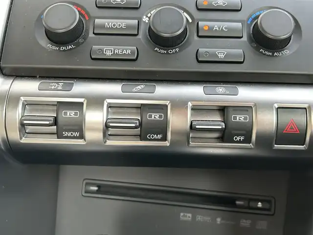 日産 ＧＴ－Ｒ 岩手県 2008(平20)年 5.1万km アルティメイトメタルシルバー 純正ナビ　/ハーフレザーシート白　/クルーズコントロール　/地デジＴＶ　/プッシュスタート /スマートキー　/スペアキー　/ビルトインETC/保証書　取説