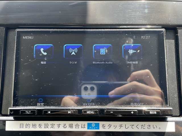 日産 セレナ X V 岩手県 2022(令4)年 7.2万km ダークメタルグレー 社外メモリナビ/AM/FM/Bluetooth/フロント/サイド/バックカメラ/アラウンドビューモニター/ETC/ドライブレコーダー/両側パワースライドドア/クルーズコントロール/衝突被害軽減ブレーキ/横滑り防止装置/コーナーセンサー/アイドリングストップ/オートライト/オートハイビーム/HIDヘッドライト/スマートキー/プッシュスタート/電動格納ミラー/社外15インチAW/社外フロアマット/保証書/取扱説明書