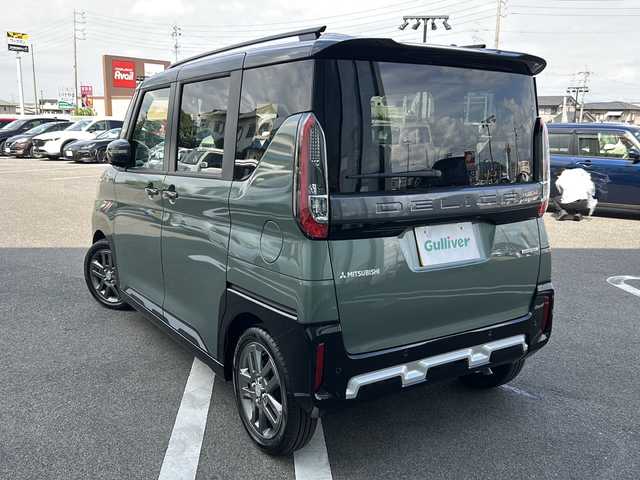 三菱 デリカミニ T プレミアム 岐阜県 2025(令7)年 0.1千km 緑Ⅱ 登録時走行距離15km/９型ディスプレイオーディオ/全方位カメラ/バックカメラ/デジタルインナーミラー/ステアリングヒーター/両側パワースライドドア/ツートンカラー/レーダークルーズコントロール/シートヒーター/コーナーセンサー/禁煙車/e-Assist/LEDヘッドライト/フォグランプ/オートライト/ハーフレザーシート/プッシュスタート/スマートキー/スペアキー/衝突被害軽減システム/Bluetooth接続/純正15インチアルミホイール/パワーウィンドウ/パワーステアリング