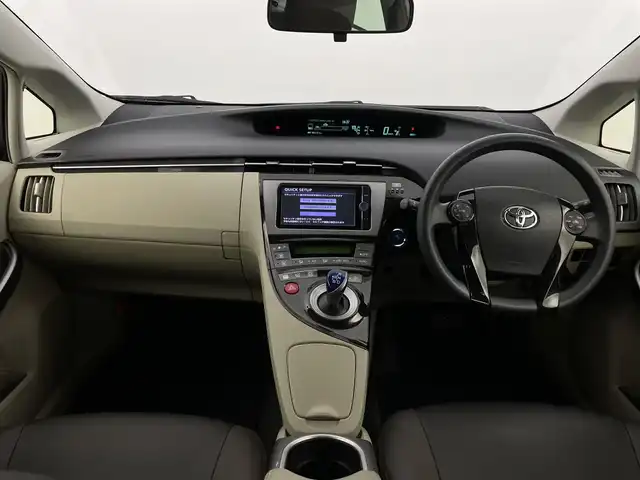 トヨタ プリウス S　マイコーデ 新潟県 2014(平26)年 10.6万km ホワイトパールクリスタルシャイン 純正メモリーナビ/フルセグ＆ＤＶＤ/合皮レザー/スマートキー/スペアキー/ビルトインＥＴＣ/ＨＩＤ/純正１５アルミ/左右バニティミラー/スタッドレス積込/保証書＆整備手帳