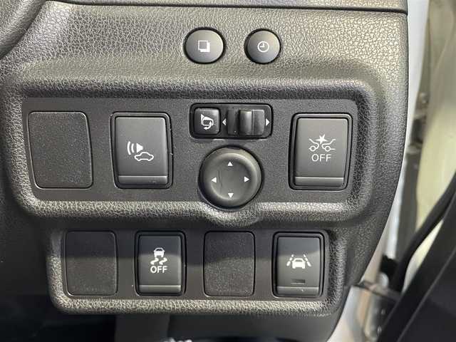 日産 ノート e－パワー ニスモ 群馬県 2018(平30)年 10.1万km ブリリアントホワイトパール エマージェンシーブレーキ/純正メモリナビゲーション/（CD/DVD/SD/BT/フルセグTV）/全方位カメラ/デジタルインナーミラー/ナビ連動ドライブレコーダー/ETC/クルーズコントロール/クリアランスソナー/LEDヘッドライト/オートライト/ドアバイザー/電格ミラー/社外フロアマット/純正16インチアルミホイール