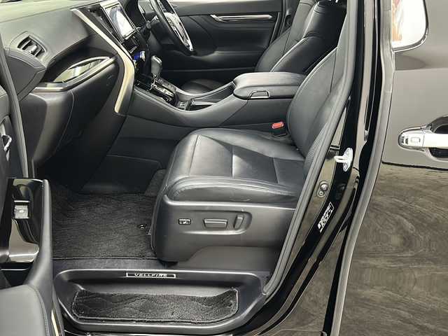 トヨタ ヴェルファイア Z Gエディション 長崎県 2019(令1)年 9.9万km ブラック ワンオーナー/純正8インチナビ/（フルセグ/CD/DVD/BTA）/純正フリップダウンモニター/トヨタセーフティーセンス/・プリクラッシュセーフティ/・レーントレーシングアシスト/・レーダークルーズコントロール/・レーンディパーチャーアラート/・オートマチックハイビーム/・ロードサインアシスト/モデリスタ20インチホイール/純正18インチホイール（積込み）/TRDエアロ/パワーシート/エアーシート/シートヒーター/ブレーキホールド/両側パワースライドドア/ステアリングヒーター/ステアリングスイッチ/nanoe/保証書/取扱説明書