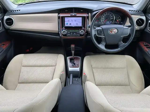 トヨタ カローラ アクシオ 1．5 ラグゼール 新潟県 2012(平24)年 7.4万km メローシルバーメタリック 4WD/社外SDナビ(MDV-L301)/CD/USB/ワンセグテレビ/バックカメラ/ETC/運転席エアシート/ステアリングスイッチ/スマートキー/プッシュスタート/キセノンヘッドライト/オートライト/フォグランプ/社外17インチアルミホイール