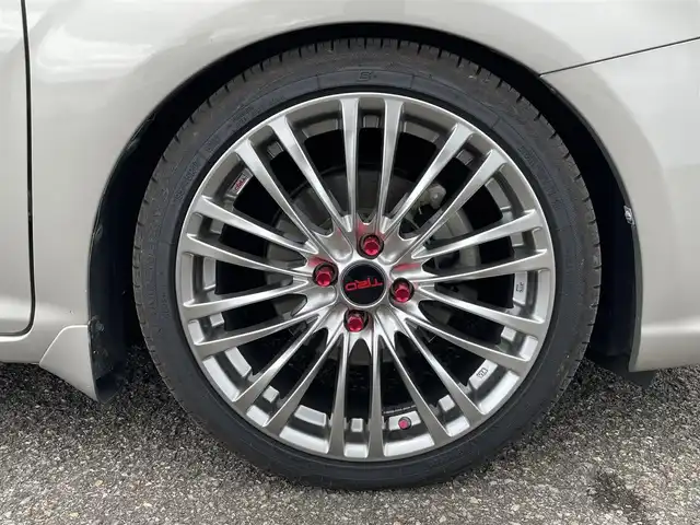 トヨタ カローラ アクシオ 1．5 ラグゼール 新潟県 2012(平24)年 7.4万km メローシルバーメタリック 4WD/社外SDナビ(MDV-L301)/CD/USB/ワンセグテレビ/バックカメラ/ETC/運転席エアシート/ステアリングスイッチ/スマートキー/プッシュスタート/キセノンヘッドライト/オートライト/フォグランプ/社外17インチアルミホイール