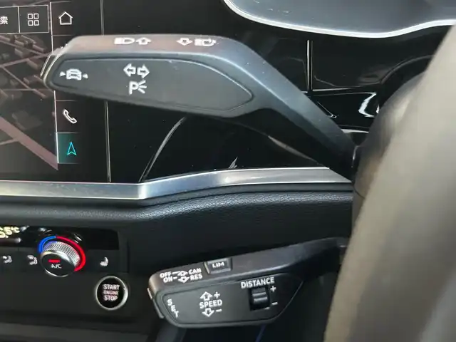 アウディ Ｑ３ 35TDIクワトロ Sライン 富山県 2020(令2)年 2.7万km 黒 プラスパッケージ/ベーシックパッケージ/アシスタンスパッケージ/テクノロジーパッケージ/BANG＆OLUFSENサウンド/純正SDナビ/Bluetooth接続/App-conect/qi充電/バックカメラ/トップビューカメラ/前後ドラレコ/電動リアゲート/D/N席シートヒーター/D/N席パワーシート/衝突軽減/コーナーセンサー