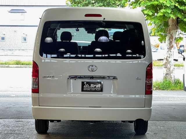 トヨタ ハイエース GL ロング 道北・旭川 2021(令3)年 0.7万km ホワイトパールクリスタルシャイン フルセグテレビ/片側パワースライドドア/ETC/ドアバイザー/フロントカメラ/サイドカメラ/バックカメラ/全方位カメラ/フロントフォグランプ/リアフォグランプ/社外アルミホイール/ミラーヒーター/寒冷地仕様車