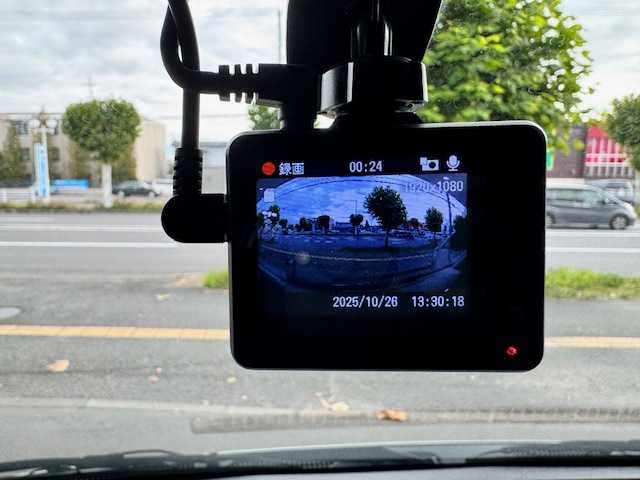 トヨタ ハイエース GL ロング 道北・旭川 2021(令3)年 0.7万km ホワイトパールクリスタルシャイン フルセグテレビ/片側パワースライドドア/ETC/ドアバイザー/フロントカメラ/サイドカメラ/バックカメラ/全方位カメラ/フロントフォグランプ/リアフォグランプ/社外アルミホイール/ミラーヒーター/寒冷地仕様車