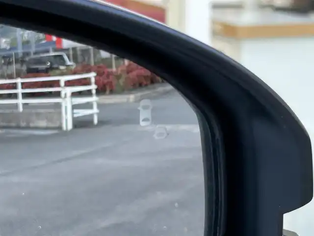 ホンダ フリード ハイブリット e:HEV AIR EX 福岡県 2025(令7)年 0.1千km プラチナホワイトパール 登録済未使用車HondaCONNECTナビバックカメラホンダセンシングコーナーセンサー両側パワスラBSMハーフレザーシートシートヒーターUSBポート純正LEDヘッドライト純正15インチアルミホイールスマートキープッシュスタート