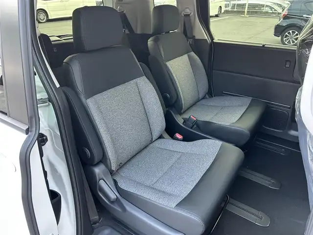 ホンダ フリード ハイブリット e:HEV AIR EX 福岡県 2025(令7)年 0.1千km プラチナホワイトパール 登録済未使用車HondaCONNECTナビバックカメラホンダセンシングコーナーセンサー両側パワスラBSMハーフレザーシートシートヒーターUSBポート純正LEDヘッドライト純正15インチアルミホイールスマートキープッシュスタート