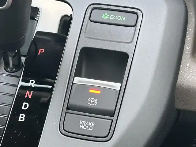 ホンダ フリード ハイブリット e:HEV AIR EX 福岡県 2025(令7)年 0.1千km プラチナホワイトパール 登録済未使用車HondaCONNECTナビバックカメラホンダセンシングコーナーセンサー両側パワスラBSMハーフレザーシートシートヒーターUSBポート純正LEDヘッドライト純正15インチアルミホイールスマートキープッシュスタート