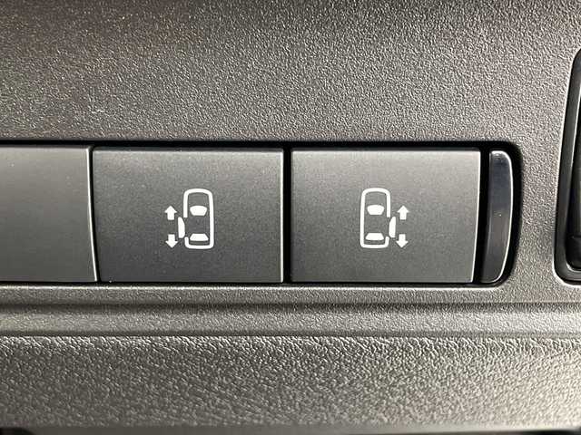 日産 セレナ e－パワー ハイウェイスター V 群馬県 2025(令7)年 0.1千km プリズムホワイト 登録済未使用車　純正１１型後席モニター　純正１２．３型ナビ　全周囲カメラ　フルセグＴＶ　デジタルインナーミラー　ワイヤレス充電器　プロパイロット　両側電動スライドドア　ＢＳＭ　ＬＥＤヘッドライト　禁煙