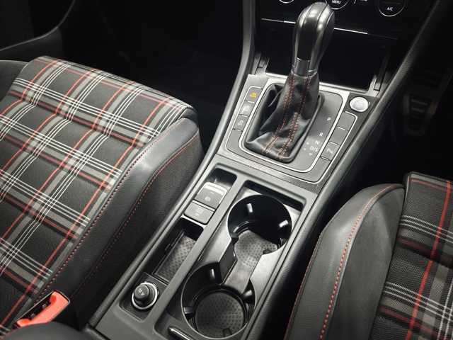 フォルクスワーゲン ゴルフ ＧＴＩ パフォーマンス 群馬県 2014(平26)年 6.3万km カーボンスティールグレーM ワンオーナー/ACC/プリクラッシュセーフティ/レーンキープアシスト/純正ナビ/バックカメラ/フルセグTV/純正19インチAW/スマートキー/アイドリングストップ/Bluetooth/フロアマット