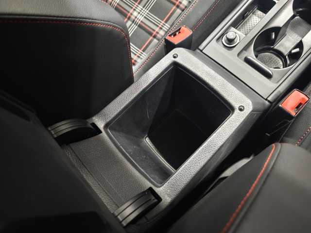 フォルクスワーゲン ゴルフ ＧＴＩ パフォーマンス 群馬県 2014(平26)年 6.3万km カーボンスティールグレーM ワンオーナー/ACC/プリクラッシュセーフティ/レーンキープアシスト/純正ナビ/バックカメラ/フルセグTV/純正19インチAW/スマートキー/アイドリングストップ/Bluetooth/フロアマット