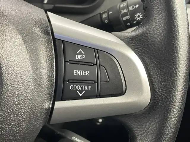 トヨタ タンク カスタムG 埼玉県 2019(平31)年 6.5万km パールホワイトⅢ スマートアシスト３　純正９インチナビ　パノラミックビューモニター　ビルトインＥＴＣ　前後ドライブレコーダー　シートヒーター　ステアリングスイッチ　純正アルミホイール　オートハイビーム　ＬＥＤライト