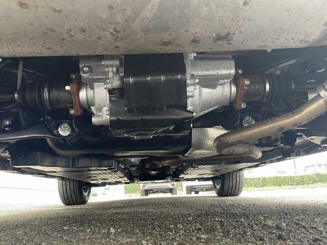 レクサス ＬＢＸ クール 岩手県 2024(令6)年 0.8万km グレーⅡ マークレビンソンサウンドシステム 9.8型ナビ 全周囲C カラーヘッドアップディスプレイ フルセグTV ビルドインETC2.0 アドバンスドパーク AC100Vコンセント 電動ハーフレザーシート シートヒーター ステアヒーター パドルシフト レーダークルーズ BSM 電動リアゲート 純正18AW スマートキー スペアキー