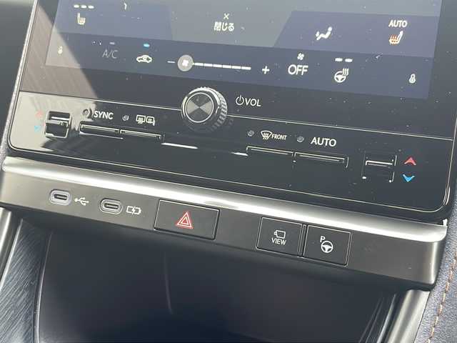 レクサス ＬＢＸ クール 岩手県 2024(令6)年 0.8万km グレーⅡ マークレビンソンサウンドシステム 9.8型ナビ 全周囲C カラーヘッドアップディスプレイ フルセグTV ビルドインETC2.0 アドバンスドパーク AC100Vコンセント 電動ハーフレザーシート シートヒーター ステアヒーター パドルシフト レーダークルーズ BSM 電動リアゲート 純正18AW スマートキー スペアキー