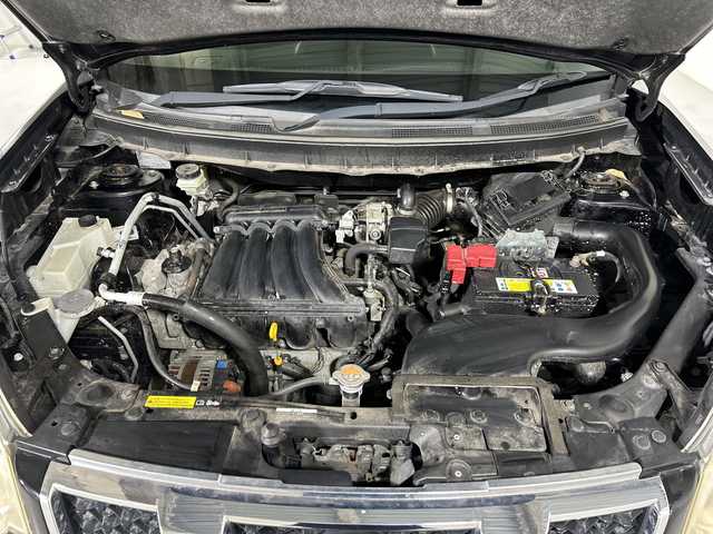 日産 エクストレイル 20X 佐賀県 2012(平24)年 12.2万km ダイヤモンドブラック 社外7インチナビ/フルセグTV/CD/DVD/Bluetooth/バックカメラ　/ダウンヒルアシストコントロール/オートライト/横滑り防止装置/HIDヘッドライト/ハーフレザーシート/全席シートヒーター/ISOFIX対応シート/ETC/４WD/純正フロアマット/純正ドアバイザー/社外17インチアルミホイール/ルーフレール