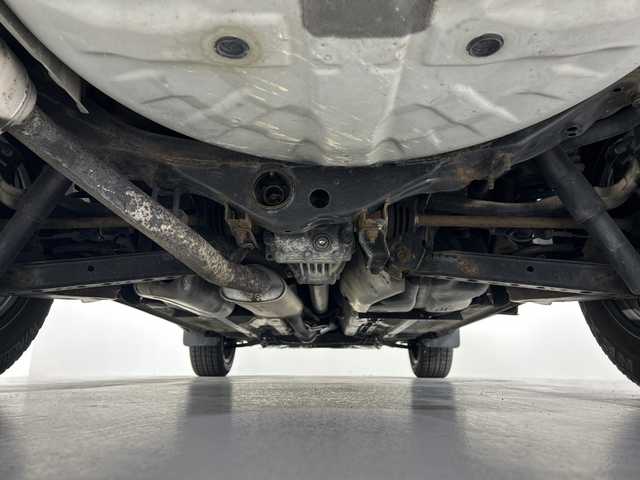 日産 エクストレイル 20X 佐賀県 2012(平24)年 12.2万km ダイヤモンドブラック 社外7インチナビ/フルセグTV/CD/DVD/Bluetooth/バックカメラ　/ダウンヒルアシストコントロール/オートライト/横滑り防止装置/HIDヘッドライト/ハーフレザーシート/全席シートヒーター/ISOFIX対応シート/ETC/４WD/純正フロアマット/純正ドアバイザー/社外17インチアルミホイール/ルーフレール