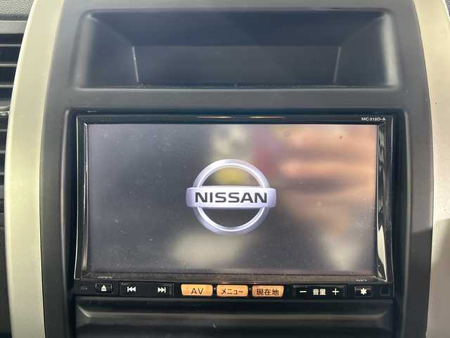 日産 エクストレイル 20X 佐賀県 2012(平24)年 12.2万km ダイヤモンドブラック 社外7インチナビ/フルセグTV/CD/DVD/Bluetooth/バックカメラ　/ダウンヒルアシストコントロール/オートライト/横滑り防止装置/HIDヘッドライト/ハーフレザーシート/全席シートヒーター/ISOFIX対応シート/ETC/４WD/純正フロアマット/純正ドアバイザー/社外17インチアルミホイール/ルーフレール