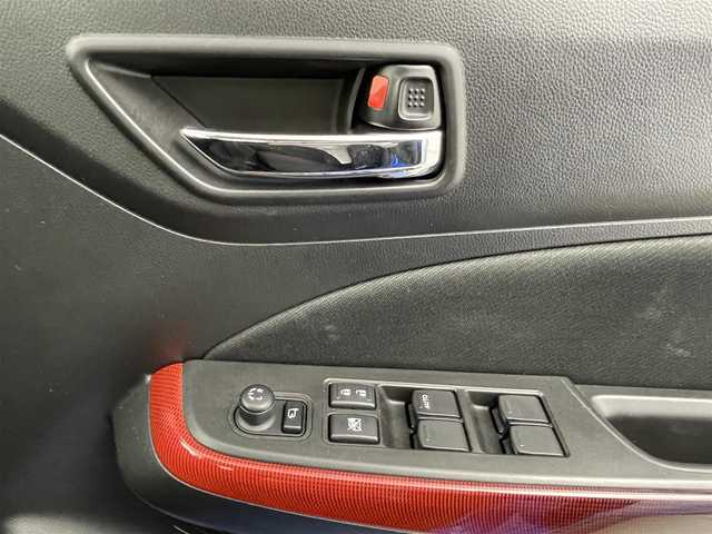 スズキ スイフト スポーツ 熊本県 2018(平30)年 5.4万km スピーディーブルーM 社外ナビAVN-R7W　（CD・DVD・フルセグ・BT）/ビルトインＥＴＣ　/運転席シートヒーター　/クルーズコントロール　　/横滑り防止/純正フロアマット　/純正ドアバイザー　/純正17インチアルミホイール/オートライト/ＬＥＤヘッドライト　/フォグランプ　/ステアリングスイッチ　/電動格納ミラー/スマートキー/プッシュスタート/スペアキー1本