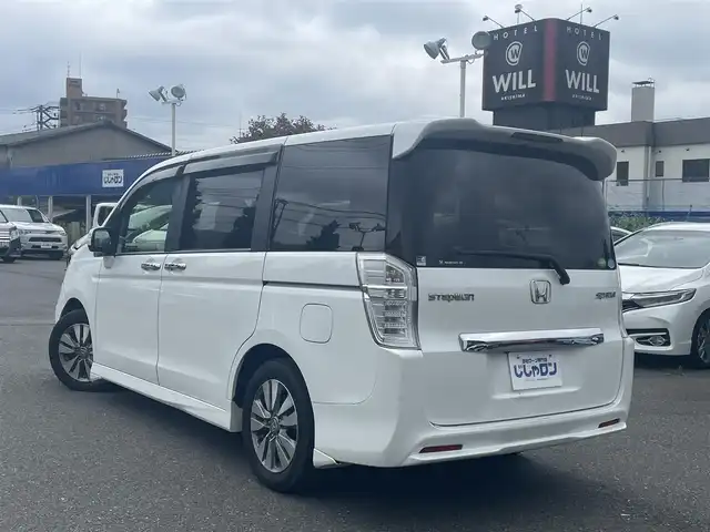 ホンダ ステップワゴン スパーダ Z インターナビセレ 東京都 2012(平24)年 7.7万km ホワイトオーキッドパール (株)IDOMが運営する【じしゃロン昭島店】の自社ローン専用車両になります。こちらは現金またはオートローンご利用時の価格です。自社ローンご希望の方は別途その旨お申付け下さい/純正ナビ/バックカメラ/フリップダウンモニター/ＥＴＣ/両側パワースライドドア/クルーズコントロール/パドルシフト/スマートキー