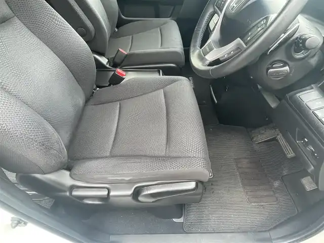 ホンダ ステップワゴン スパーダ Z インターナビセレ 東京都 2012(平24)年 7.7万km ホワイトオーキッドパール (株)IDOMが運営する【じしゃロン昭島店】の自社ローン専用車両になります。こちらは現金またはオートローンご利用時の価格です。自社ローンご希望の方は別途その旨お申付け下さい/純正ナビ/バックカメラ/フリップダウンモニター/ＥＴＣ/両側パワースライドドア/クルーズコントロール/パドルシフト/スマートキー