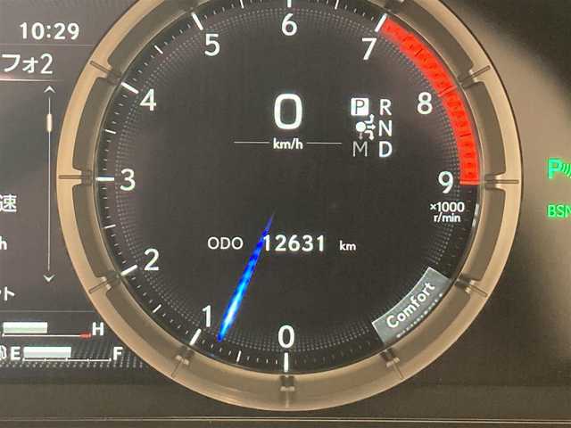レクサス ＬＣ 500 コンバーチブル 熊本県 2020(令2)年 1.3万km ネープルスイエローコントラストレイヤリング ・スマートキー/・プッシュスタート/・電動オープン/・プリクラッシュブレーキシステム/・レーンキープアシスト/・ブラインドスポットモニター/・クルーズコントロール(追従式)/・黒革シート/・前席シートヒーター ＆エアシート /・ハンドルヒーター /・純正メモリナビ/　【BD・Bluetooth・USB・SD・AUX・MSV】/・フルセグTV/・バックカメラ/・ETC2.0/・ドライブレコーダー(前方録画)/・ヘッドアップディスプレイ/・LEDヘッドランプ/・純正マット/・保証書/取説