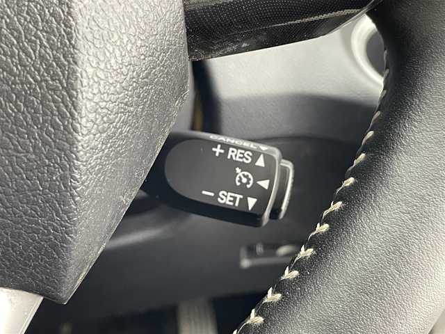トヨタ シエンタ ハイブリッド ファンベースG 広島県 2020(令2)年 7.5万km ブラックマイカ モデリスタエアロ/Toyota Safety Sense（衝突回避支援パッケージ）/・プリクラッシュセーフティ（歩行者検知機能付き）/・レーンディパーチャーアラート（車線逸脱警報）/・オートマチックハイビーム/・先行車発進告知機能/・インテリジェントクリアランスソナー（パーキングサポートブレーキ）/社外ナビ/（CD/DVD/Bluetooth/フルセグTV/FM/AM）/パノラミックビューモニター/ビルトインETC/ドライブレコーダー/クルーズコントロール/前席シートヒーター/ステアリングヒーター/革調シートカバー/AC100V電源/プッシュスタート/スマートキー/LEDヘッドライト/純正フロアマット