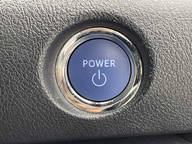 トヨタ シエンタ ハイブリッド ファンベースG 広島県 2020(令2)年 7.5万km ブラックマイカ モデリスタエアロ/Toyota Safety Sense（衝突回避支援パッケージ）/・プリクラッシュセーフティ（歩行者検知機能付き）/・レーンディパーチャーアラート（車線逸脱警報）/・オートマチックハイビーム/・先行車発進告知機能/・インテリジェントクリアランスソナー（パーキングサポートブレーキ）/社外ナビ/（CD/DVD/Bluetooth/フルセグTV/FM/AM）/パノラミックビューモニター/ビルトインETC/ドライブレコーダー/クルーズコントロール/前席シートヒーター/ステアリングヒーター/革調シートカバー/AC100V電源/プッシュスタート/スマートキー/LEDヘッドライト/純正フロアマット