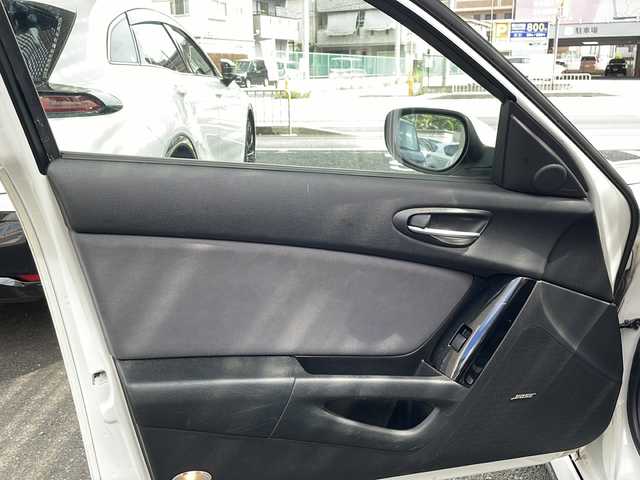マツダ ＲＸ－８ タイプ S 大阪府 2007(平19)年 14.2万km クリスタルホワイトパールマイカ 社外HDDナビ/DVD再生/スマートキー/ETC/社外18インチアルミホイル/社外マフラー/BOSEサウンド