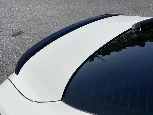 トヨタ マークＸ GRMN 千葉県 2019(令1)年 1.8万km ホワイトパールクリスタルシャイン 350台限定車/フルオリジナル車両/OPカーボンルーフ/専用BBS19インチAW/専用ブレーキ/専用スポーツシート/専用サスショック/HIDヘッドライト/LEDフォグライト/LEDビーム/ビルトインETC/専用SDナビ/フルセグTV/バックカメラ/保証書/取扱説明書/スペアキー