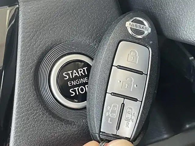 日産 ルークス HWS X プロパイロットED 千葉県 2020(令2)年 5.7万km フローズンバニラパール プロパイロット/　衝突軽減ブレーキ/レーンキープアシスト/　レーダークルーズコントロール/オートハイビーム/　クリアランスソナー/ブラインドスポットモニター/純正9インチナビ/　フルセグ/BT/DVD/CD/AUX/MAV/アラウンドビューモニター/ETC/両側パワースライドドア/ハンズフリースライドドア/電動パーキングブレーキ/プラズマクラスター付きサーキュレーター/LEDヘッドライト/オートライト/フォグライト/スマートキー/プッシュスタート/電動格納/ウィンカーミラー/純正フロアマット/純正14インチAW