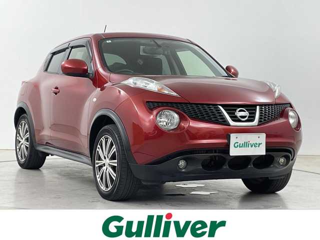 日産 ジューク 16GT FOUR タイプV 道央・札幌 2014(平26)年 5.7万km ラディアントレッド ・4WD/・社外SDナビ/・フルセグTV/BT/CD/DVD/・バックカメラ/・オートライト/キセノンライト/・前後ドライブレコーダー/・社外アルミ付き冬タイヤ積込/・横滑り防止機能/・スペアキー１本/・ETC