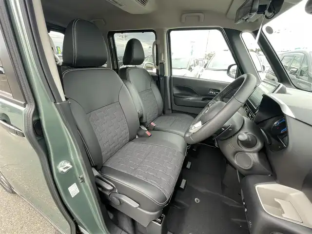 三菱 デリカミニ T プレミアム 東京都 2025(令7)年 0.1千km 緑Ⅱ 届出済未使用車/純正9インチディスプレイオーディオ/アラウンドビューモニター/マイパイロット/デジタルインナーミラー/両側パワースライドドア/アダプティブクルーズコントロール/ハーフレザーシート/シートヒーター/ステアリングヒーター/パドルシフト/アイドリングストップ/LEDヘッドライト/e-Assist/衝突軽減ブレーキ/レーンキープアシスト/オートマチックハイビーム/コーナーセンサー