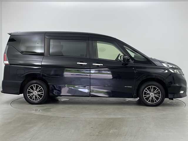 日産 セレナ ハイウェイスターVセレクションⅡ 道央・札幌 2019(平31)年 6.1万km ダイヤモンドブラック ・4WD/・ワンオーナー/・純正9インチナビ&CD&DVD&BD&USB&AUX&SD&フルセグTV/・アラウンドビューモニター/・両側パワースライドドア/・クルーズコントロール/・インテリジェントパーキングアシスト/・エマージェンシーブレーキ/・アイドリングストップ/・前席シートヒーター/・ステアリングヒーター/・ETC/・純正フロアマット/・LEDヘッドライト/・オートライト/・スマートキー/・スペアキー/・純正エンジンスターター/・保証書/・取扱説明書
