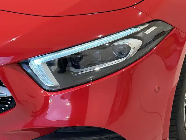 メルセデス・ベンツ Ａ１８０ スタイル AMGライン 熊本県 2020(令2)年 1.7万km ジュピターレッド ・純正ナビ/・CarPlay/・Bluetooth/・フルセグTV/・バックカメラ/・コーナーセンサー/・アダプティブクルーズコントロール/・ETC2.0/・前後ドライブレコーダー/・ハーフレザーシート/・前席シートヒーター/・アクティブハンドルアシスト/・アクティブレーンアシスト/・道路標識アシスト/・アクティブブレーキアシスト/・ブラインドスポットモニター/・ＬＥＤヘッドライト/・レーダー探知機/・ジュピターレッド