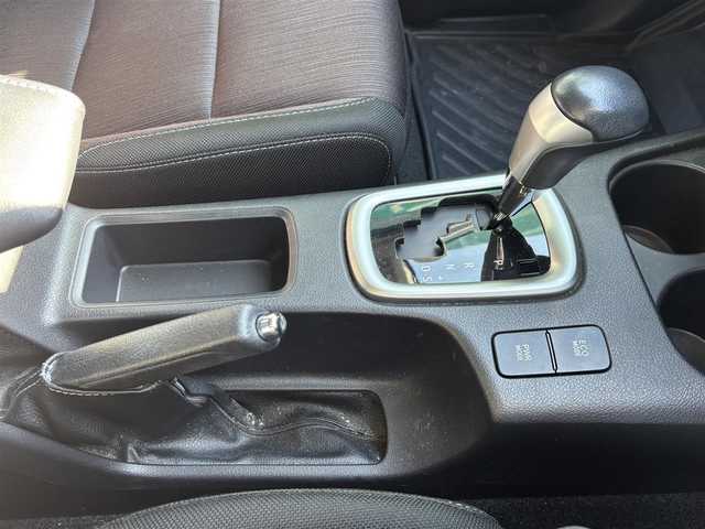 トヨタ ハイラックス Z 道東・釧路十勝 2018(平30)年 5万km アティチュードブラックマイカ 4WD/寒冷地仕様車/運転支援システム/・PCS(プリクラッシュセーフティ)/・LDA(レーンディパーチャーアラート)/・クルーズコントロール/ALPINEフローティングナビ/ (CD/DVD/BT)/フルセグTV/バックカメラ/ETC/ALPINEドライブレーコーダー/革巻きステアリング/ステアリングスイッチ/プッシュスタート/スマートキー/スペアキー/社外17インチAW/オートライト/純正LEDヘッドライト/フォグランプ/ (フロント/リア)/純正ドアバイザー/電動格納ミラー/ウインカーミラー/ミラーヒーター/横滑り防止装置/DAC(ダウンヒルアシストコントロール)/ナビ取扱説明書/取扱説明書/保証書