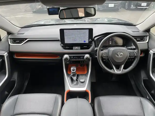 トヨタ ＲＡＶ４ ハイブリッド アドベンチャー 東京都 2023(令5)年 4.4万km アティチュードブラックマイカ ４WD/純正ディスプレイオーディオ/フルセグTV/アラウンドビューカメラ/前後ドライブレコーダー/ステアリングヒーター/D席パワーシート/運転席、助手席シートヒーター/Toyota Safety Sense/・プリクラッシュセーフティ/・レーンディパーチャーアラート/・レーダークルーズコントロール/・ブラインドスポットモニター/純正ビルトインETC2.0/フォグライト/LEDライト/冬タイヤ装着