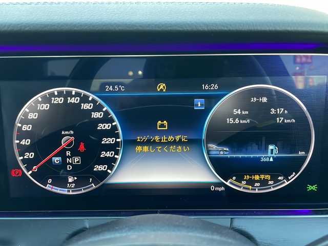 メルセデス・ベンツ Ｅ２２０ｄ アバンギャルド スポーツ 栃木県 2017(平29)年 7万km セレナイトグレー 純正SDナビ/・Bluetooth/・Burmesterサラウンドシステム/・TV ワンセグ/・アラウンドビューモニター/パノラミックスライディングルーフ/レザーシート/パワーシート/シートヒーター/追従式クルーズコントロール/AMG19インチアルミホイール/ETC2.0/ドライブレコーダー/衝突被害軽減システム/コーナーセンサー