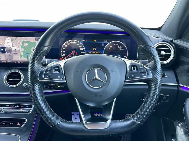 メルセデス・ベンツ Ｅ２２０ｄ アバンギャルド スポーツ 栃木県 2017(平29)年 7万km セレナイトグレー 純正SDナビ/・Bluetooth/・Burmesterサラウンドシステム/・TV ワンセグ/・アラウンドビューモニター/パノラミックスライディングルーフ/レザーシート/パワーシート/シートヒーター/追従式クルーズコントロール/AMG19インチアルミホイール/ETC2.0/ドライブレコーダー/衝突被害軽減システム/コーナーセンサー