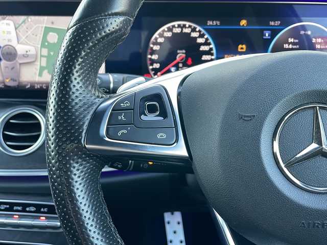 メルセデス・ベンツ Ｅ２２０ｄ アバンギャルド スポーツ 栃木県 2017(平29)年 7万km セレナイトグレー 純正SDナビ/・Bluetooth/・Burmesterサラウンドシステム/・TV ワンセグ/・アラウンドビューモニター/パノラミックスライディングルーフ/レザーシート/パワーシート/シートヒーター/追従式クルーズコントロール/AMG19インチアルミホイール/ETC2.0/ドライブレコーダー/衝突被害軽減システム/コーナーセンサー