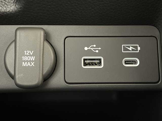 ホンダ ステップワゴン eHEV エアー EX 福岡県 2025(令7)年 0.1千km プラチナホワイトパール 純正11.4インチナビ(LXM-247VFLi)/パワーバックドア/バックカメラ/両側パワースライドドア/レーダークルーズコントロール/ブラインドスポットモニター/レーンキープアシスト/衝突軽減ブレーキ