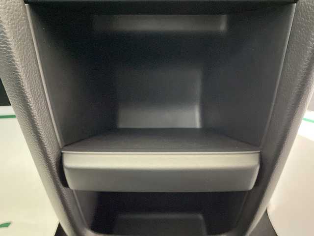 ホンダ ステップワゴン eHEV エアー EX 福岡県 2025(令7)年 0.1千km プラチナホワイトパール 純正11.4インチナビ(LXM-247VFLi)/パワーバックドア/バックカメラ/両側パワースライドドア/レーダークルーズコントロール/ブラインドスポットモニター/レーンキープアシスト/衝突軽減ブレーキ